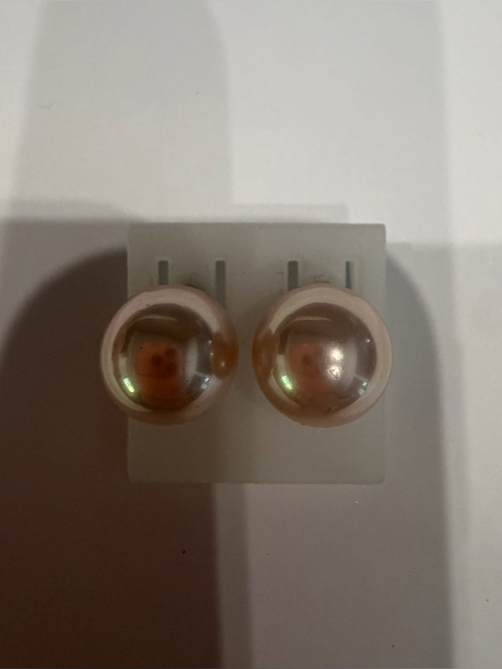Lustrous Pink Pearl Stud Earrings - Classic Women's Jewelry